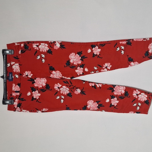 Old Navy Floral Pixie Ankle Pants - Red and Pink Size 6 - Picture 1 of 8